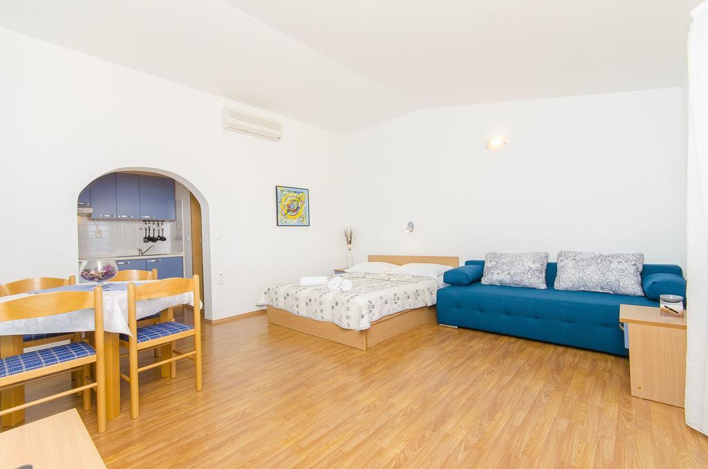 Apartments Kunac Podgora Oda fotoğraf