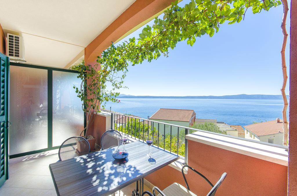 Apartments Kunac Podgora Oda fotoğraf