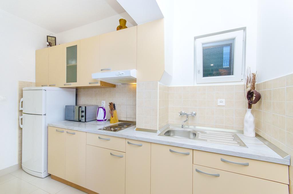 Apartments Kunac Podgora Oda fotoğraf