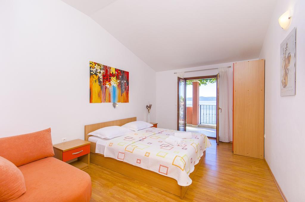 Apartments Kunac Podgora Oda fotoğraf