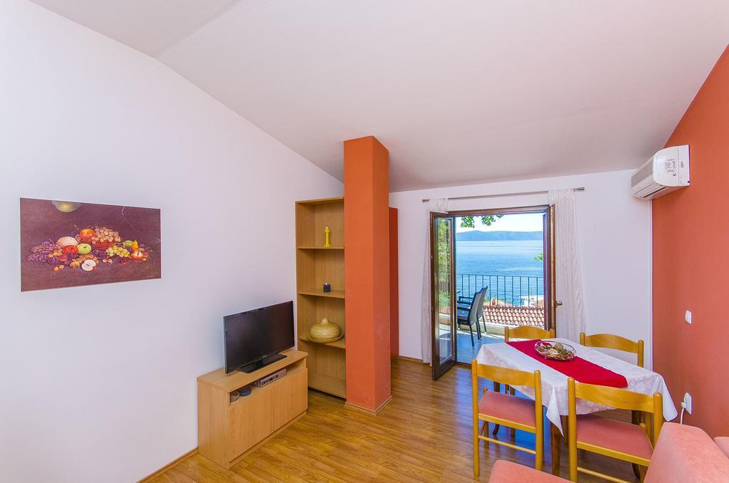 Apartments Kunac Podgora Oda fotoğraf